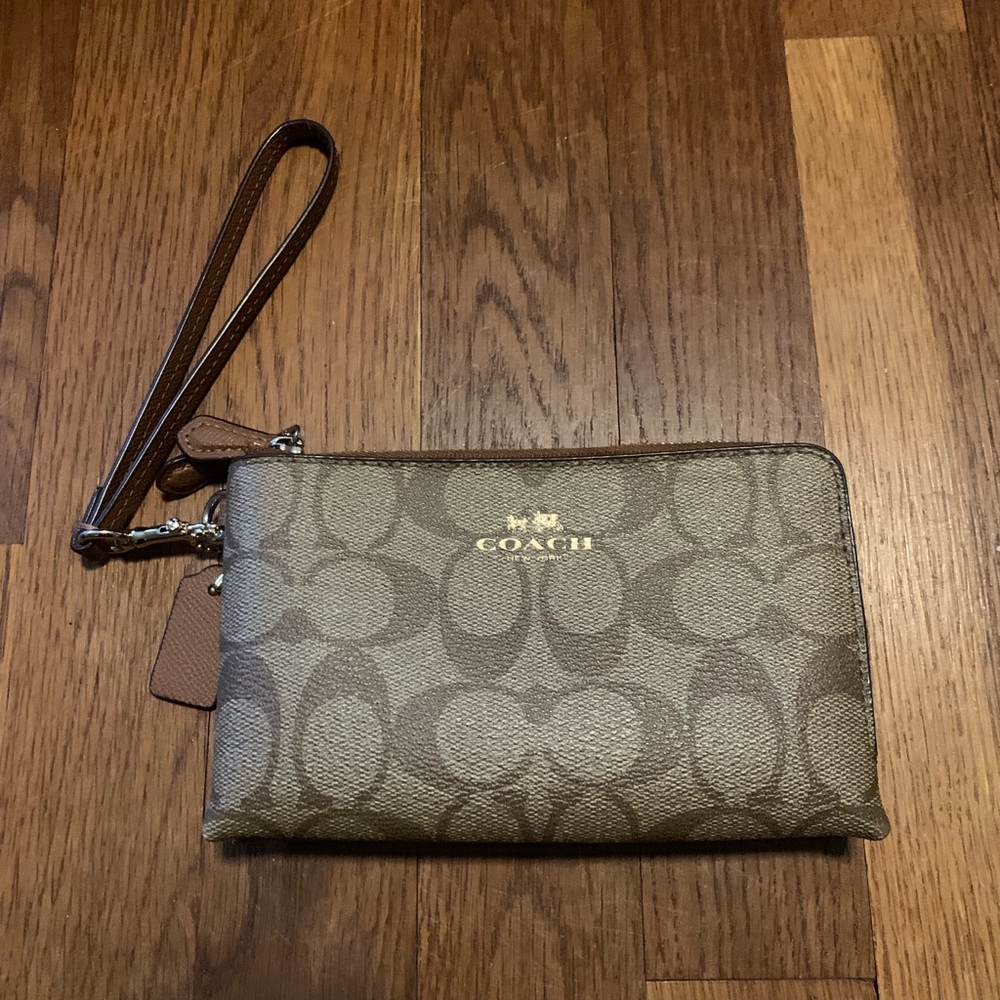 Authentic Coach wristlet